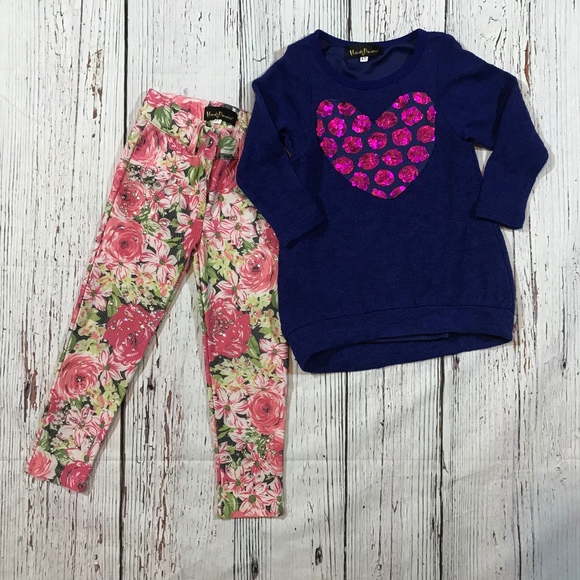 Hannah Banana Other - Hannah Banana Printed Jean And Sweater Set